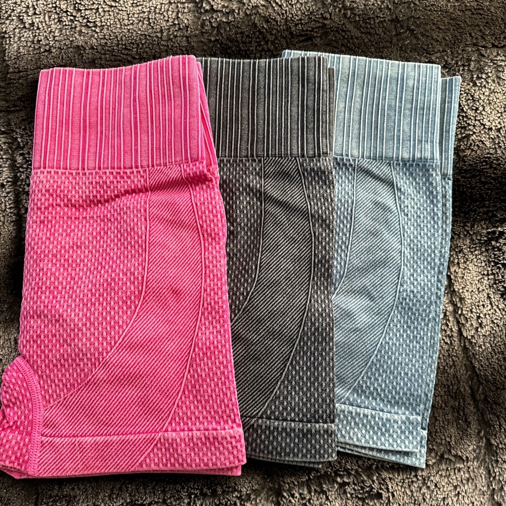 #19  3-Piece Sexy Breathable Yoga Shorts For Running,Fitness